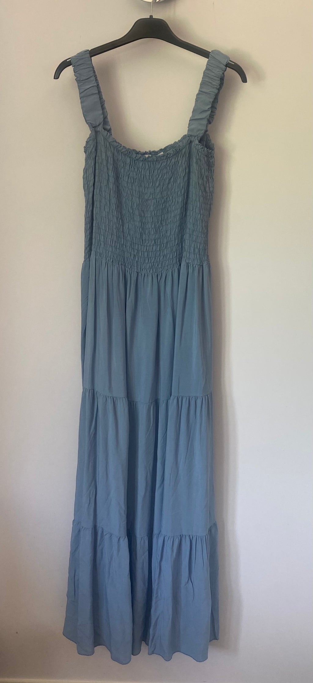 Shirred bodice tired strappy summer maxi dress in denim blue 